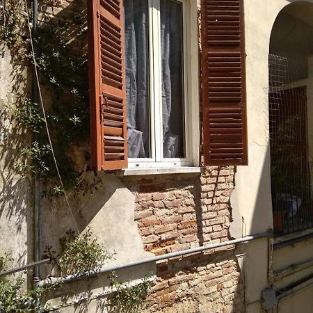 T Rooms 2 - Appartamento Aurelio Casale Monferrato Exterior foto